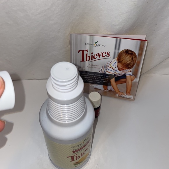 SOLD!! NEW!! Thieves Bundle - Household Cleaner -& Thieves Essential Oil - Picture 3 of 16